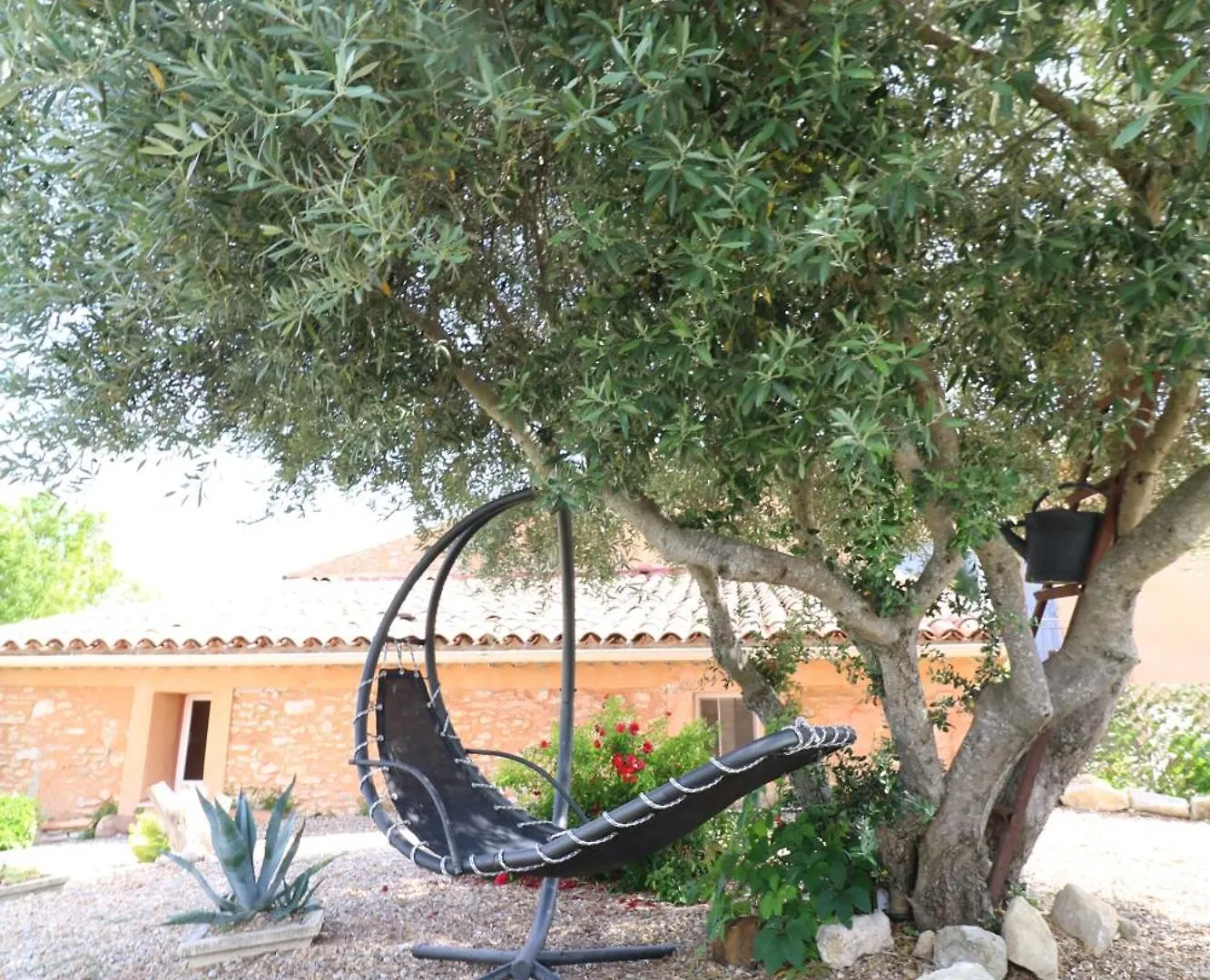 Holiday home Gite De Charme Avec Piscine Dans Le Luberon Au Domaine Artemiss Apt