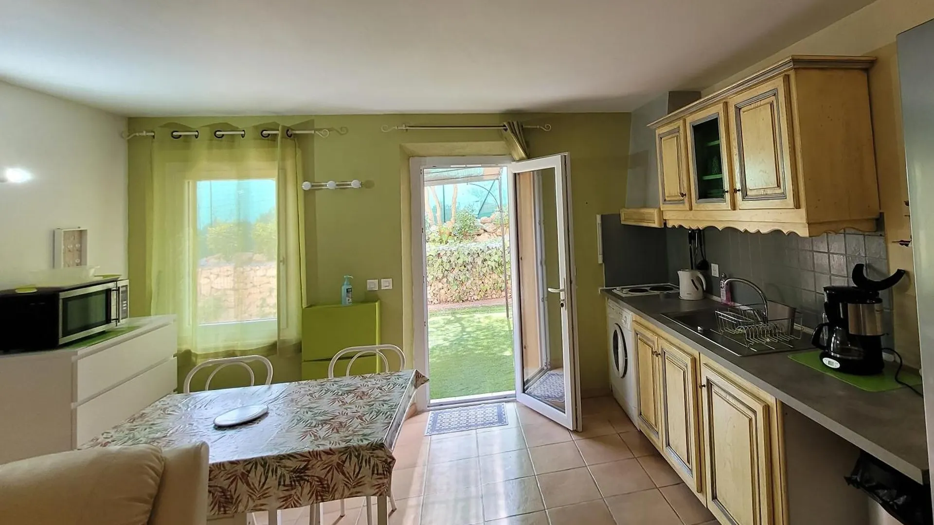 Gite De Charme Avec Piscine Dans Le Luberon Au Domaine Artemiss Apt Holiday home